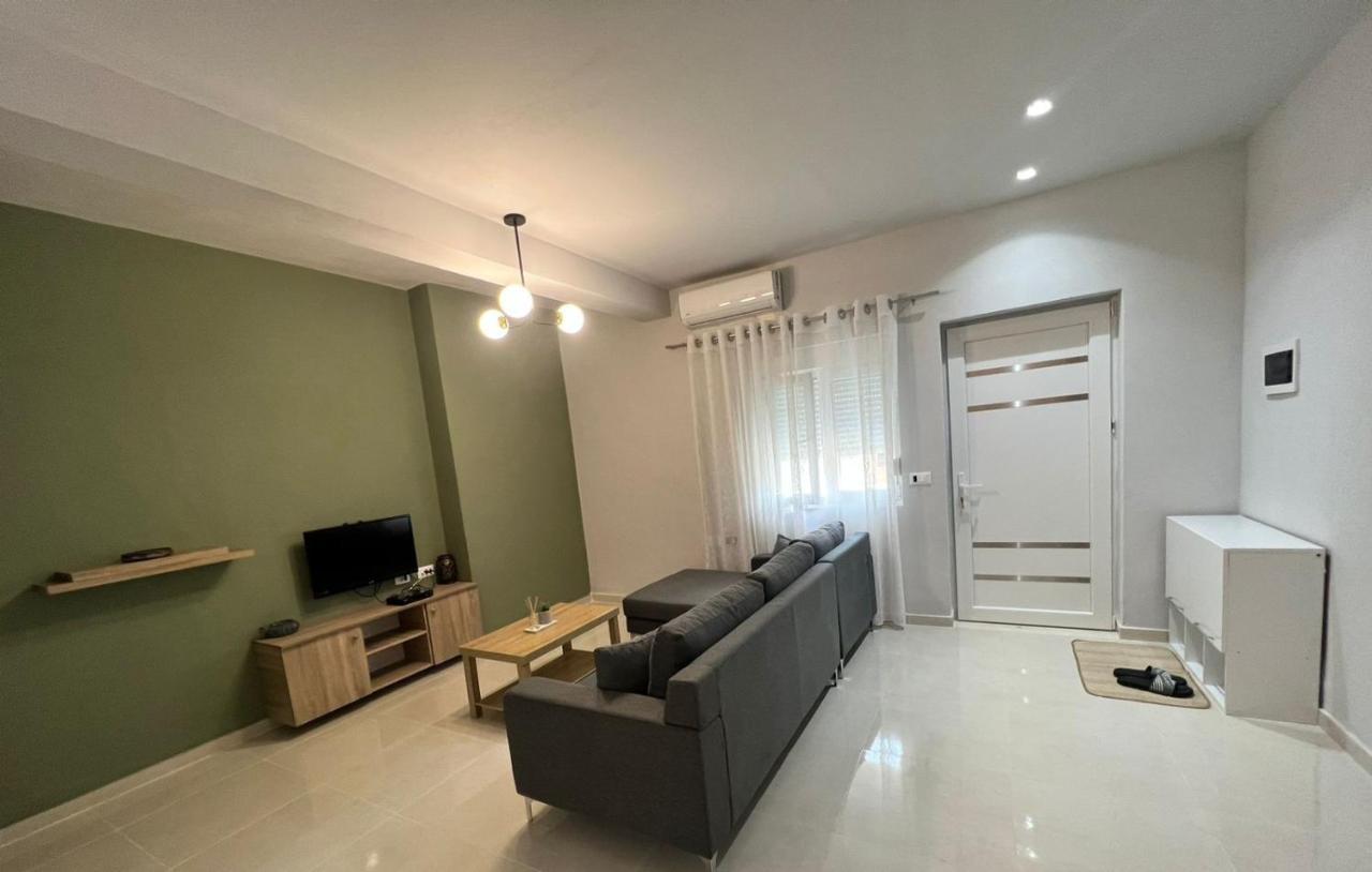 Twins Apartment Permet Exterior photo