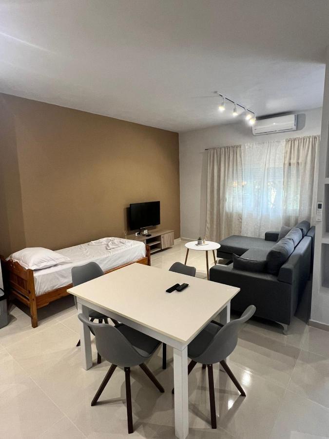 Twins Apartment Permet Exterior photo